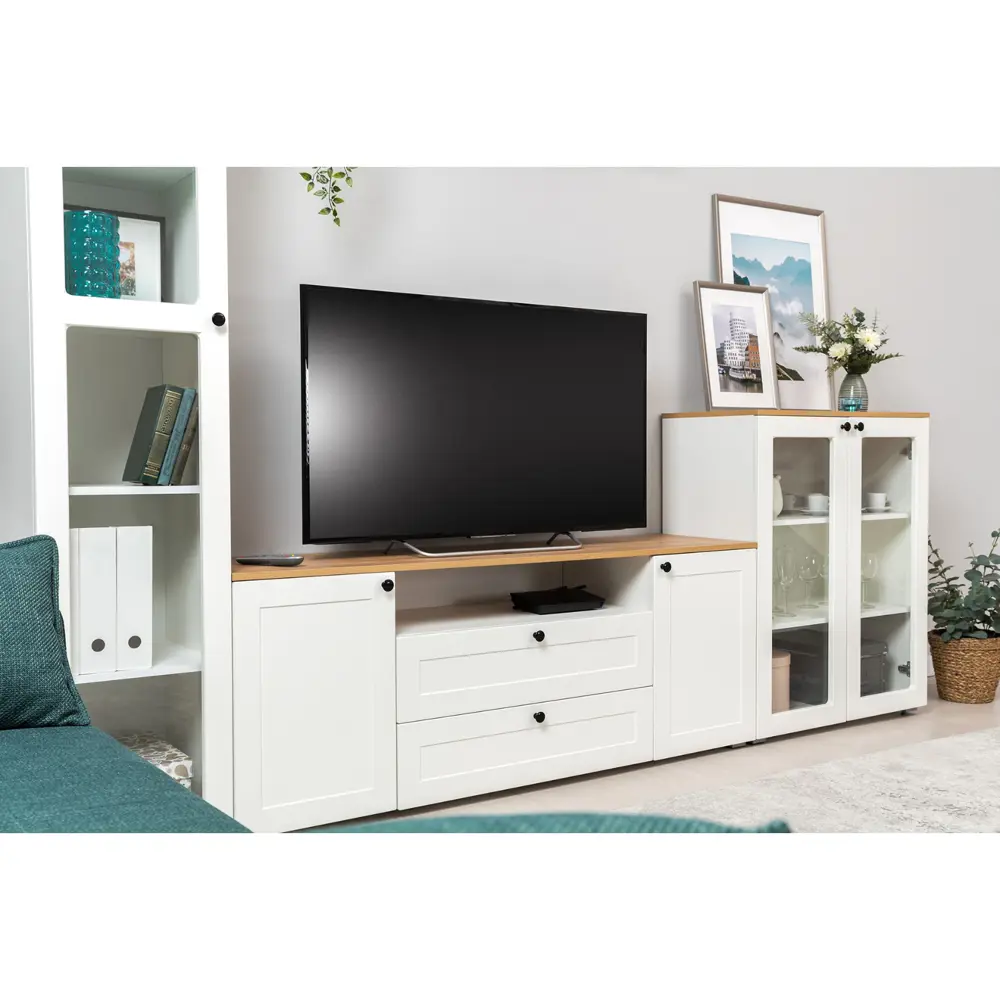 Фото Тумба под телевизор Нк-мебель 10686373 169x60.8x41.9 см ЛДСП цвет белый /дуб золотой Фото Тумба под телевизор Нк-мебель 10686373 169x60.8x41.9 см ЛДСП цвет белый /дуб золотой