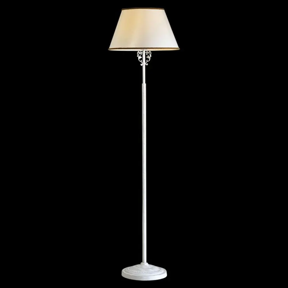 Фото Торшер Illumico IL6002-1F-27 SWT GD цвет белый Фото Торшер Illumico IL6002-1F-27 SWT GD цвет белый