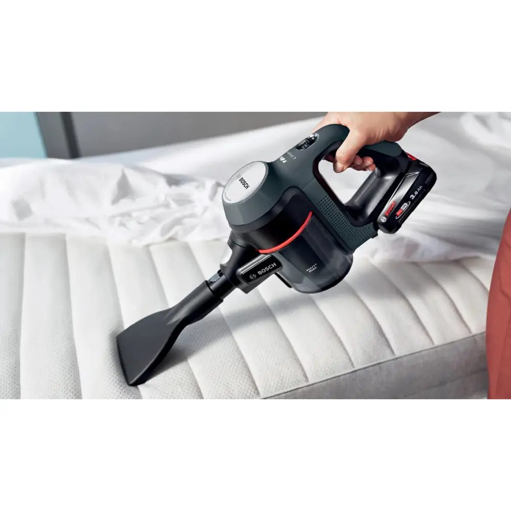 Фото 2 Пылесос вертикальный Bosch Bbs vbasmuh7 0.3 л 18 Вт цвет черный Фото 2 Пылесос вертикальный Bosch Bbs vbasmuh7 0.3 л 18 Вт цвет черный