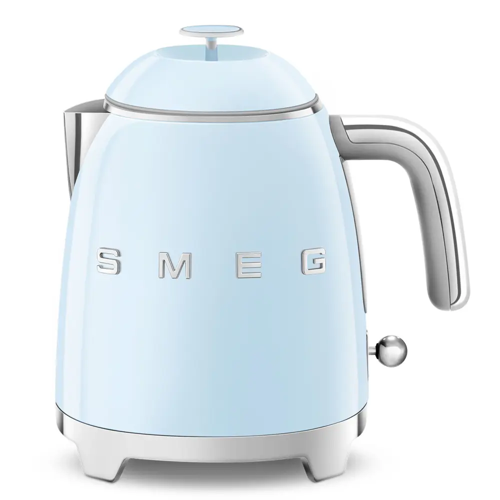 Фото Электрический чайник Smeg Klf05pbeu 0.8 л нержавеющая сталь цвет голубой Фото Электрический чайник Smeg Klf05pbeu 0.8 л нержавеющая сталь цвет голубой