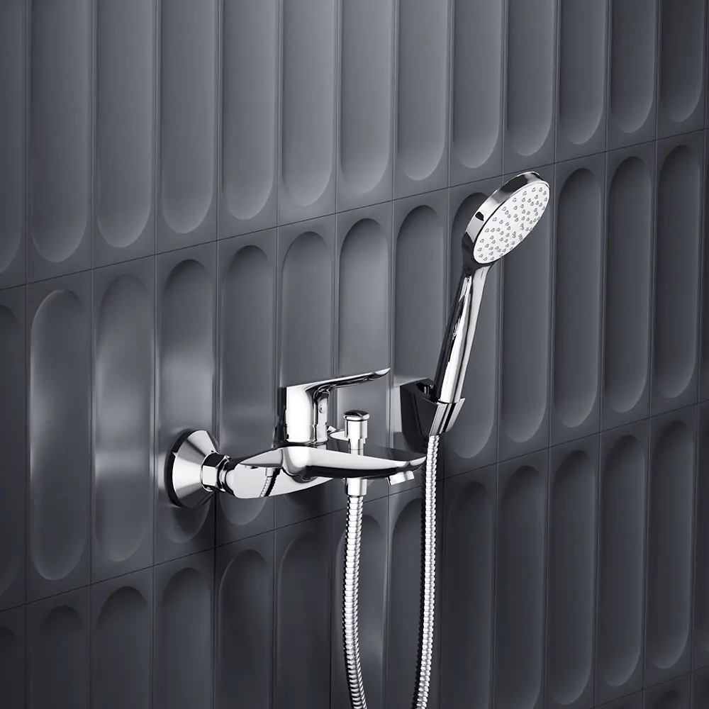 Фото 3 Смеситель для ванны Damixa 771200000 однорычажный с душевой лейкой цвет хром Фото 3 Смеситель для ванны Damixa 771200000 однорычажный с душевой лейкой цвет хром