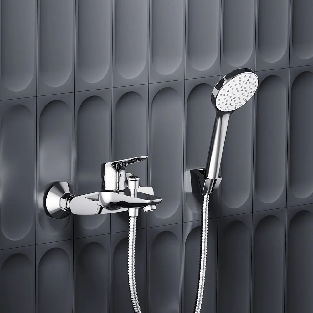 Фото 2 Смеситель для ванны Damixa 771200000 однорычажный с душевой лейкой цвет хром Фото 2 Смеситель для ванны Damixa 771200000 однорычажный с душевой лейкой цвет хром