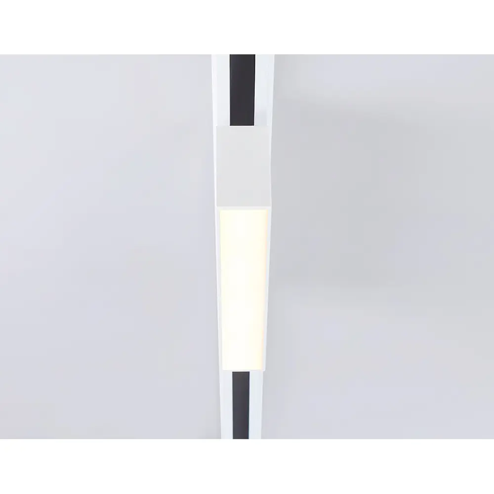 Фото 9 Трековый светильник линейный светодиодный Ambrella light Gl6761 12 Вт 2 м² цвет белый Фото 9 Трековый светильник линейный светодиодный Ambrella light Gl6761 12 Вт 2 м² цвет белый