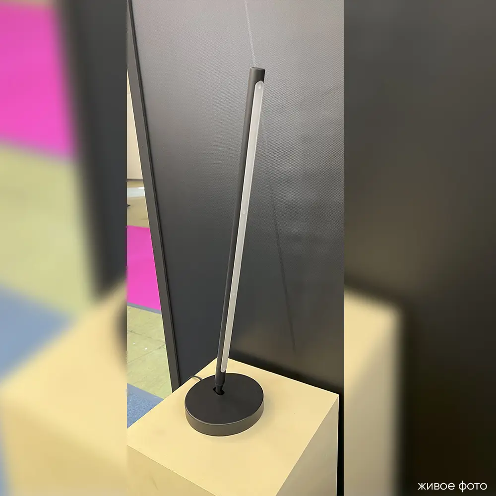 Фото 2 Настольная лампа светодиодная Crystal Lux Largo lg9w black теплый белый (желтый) свет цвет черный Фото 2 Настольная лампа светодиодная Crystal Lux Largo lg9w black теплый белый (желтый) свет цвет черный