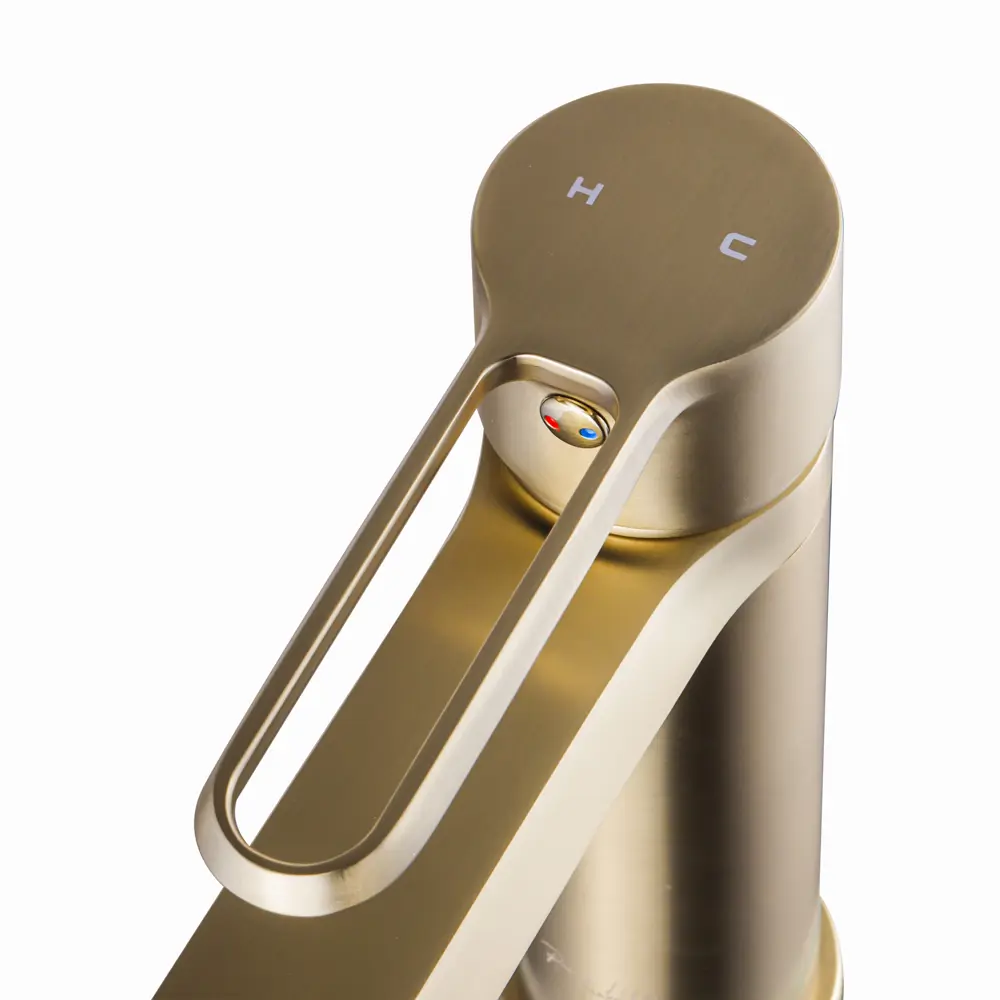 Фото 4 Смеситель для раковины Maxonor Pure Life PL 11108-6 однорычажный цвет золото Фото 4 Смеситель для раковины Maxonor Pure Life PL 11108-6 однорычажный цвет золото