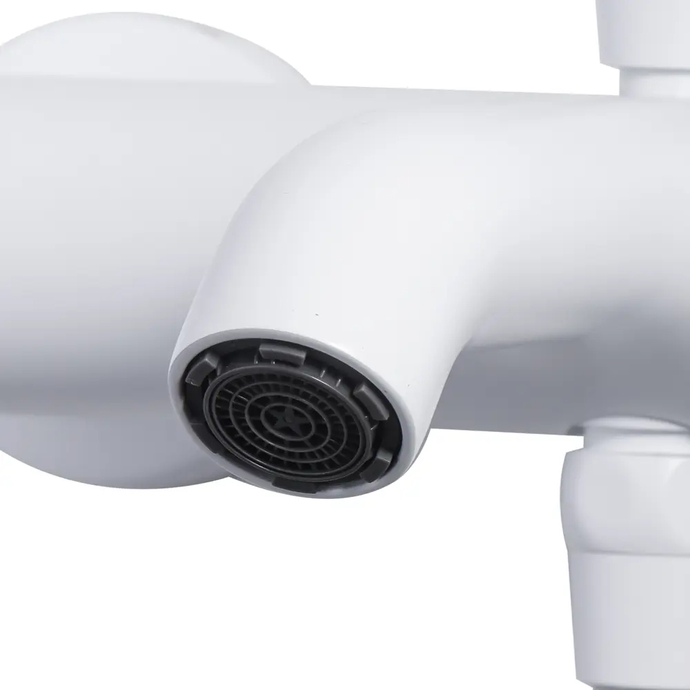 Фото 6 Смеситель для ванны Maxonor pure life Pl3287-8 однорычажный с душевой лейкой цвет белый, белый матовый Фото 6 Смеситель для ванны Maxonor pure life Pl3287-8 однорычажный с душевой лейкой цвет белый, белый матовый