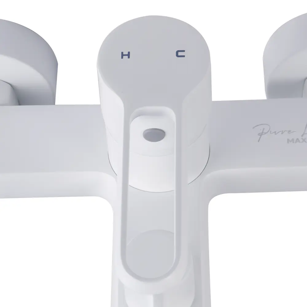 Фото 3 Смеситель для ванны Maxonor pure life Pl32108-8 однорычажный с душевой лейкой цвет белый матовый, белый Фото 3 Смеситель для ванны Maxonor pure life Pl32108-8 однорычажный с душевой лейкой цвет белый матовый, белый