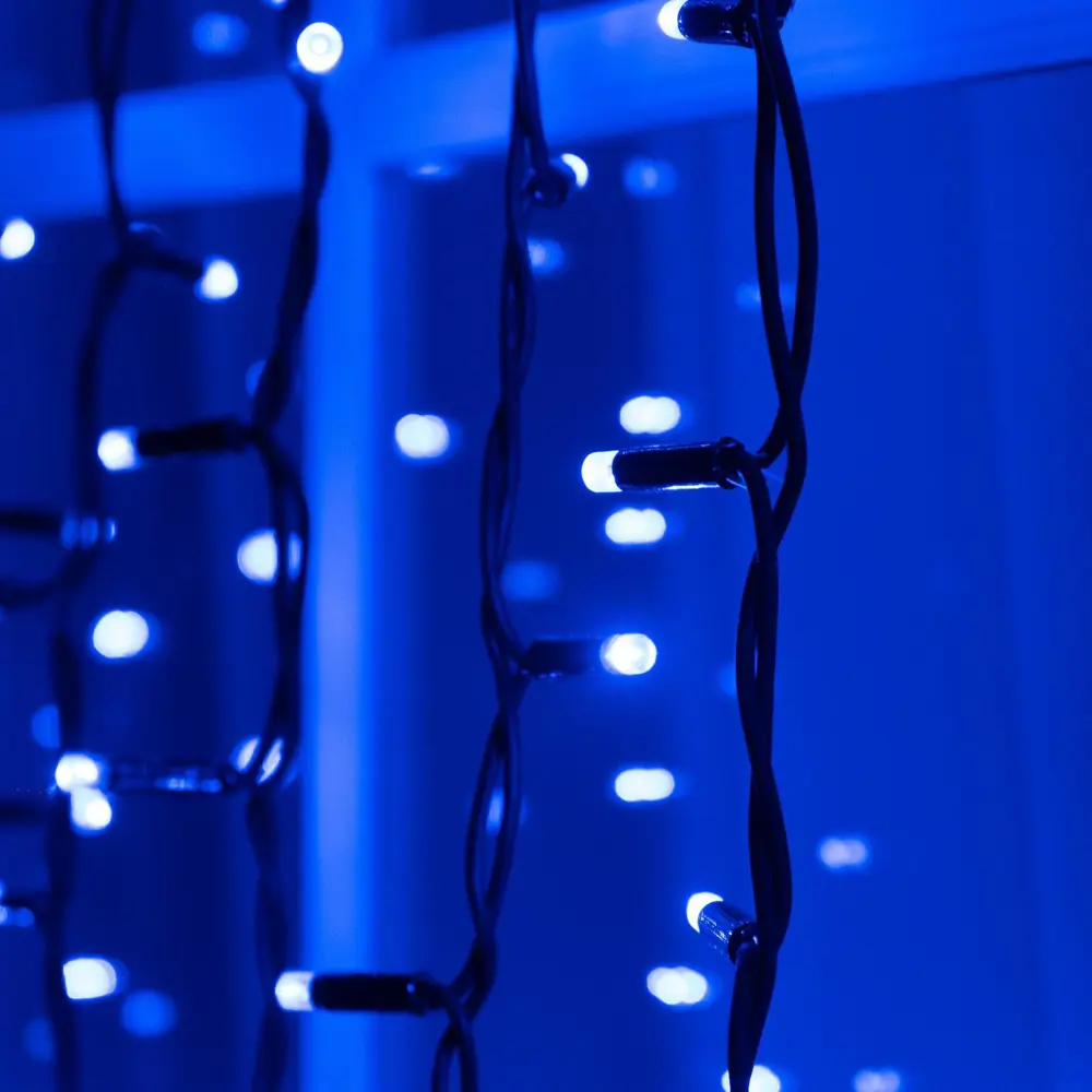 Фото 3 Электрогирлянда комнатная Luazon Lighting 5204432 Занавес 2x3м 760 ламп синий свет 1 режим работы Фото 3 Электрогирлянда комнатная Luazon Lighting 5204432 Занавес 2x3м 760 ламп синий свет 1 режим работы
