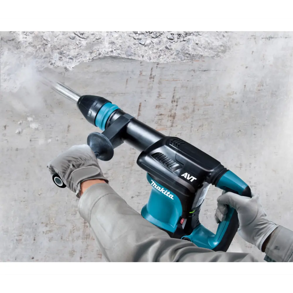 Фото 6 Отбойный молоток сетевой SDS Max Makita HM0871C, 1110 В, 12 Дж Фото 6 Отбойный молоток сетевой SDS Max Makita HM0871C, 1110 В, 12 Дж