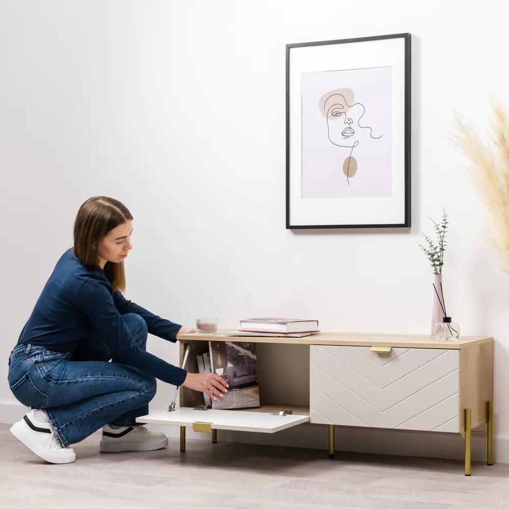 Фото 16 Тумба под телевизор Egregor Венеция 118.8x45.3x33.6 см МДФ с покрытием цвет дуб белый Фото 16 Тумба под телевизор Egregor Венеция 118.8x45.3x33.6 см МДФ с покрытием цвет дуб белый