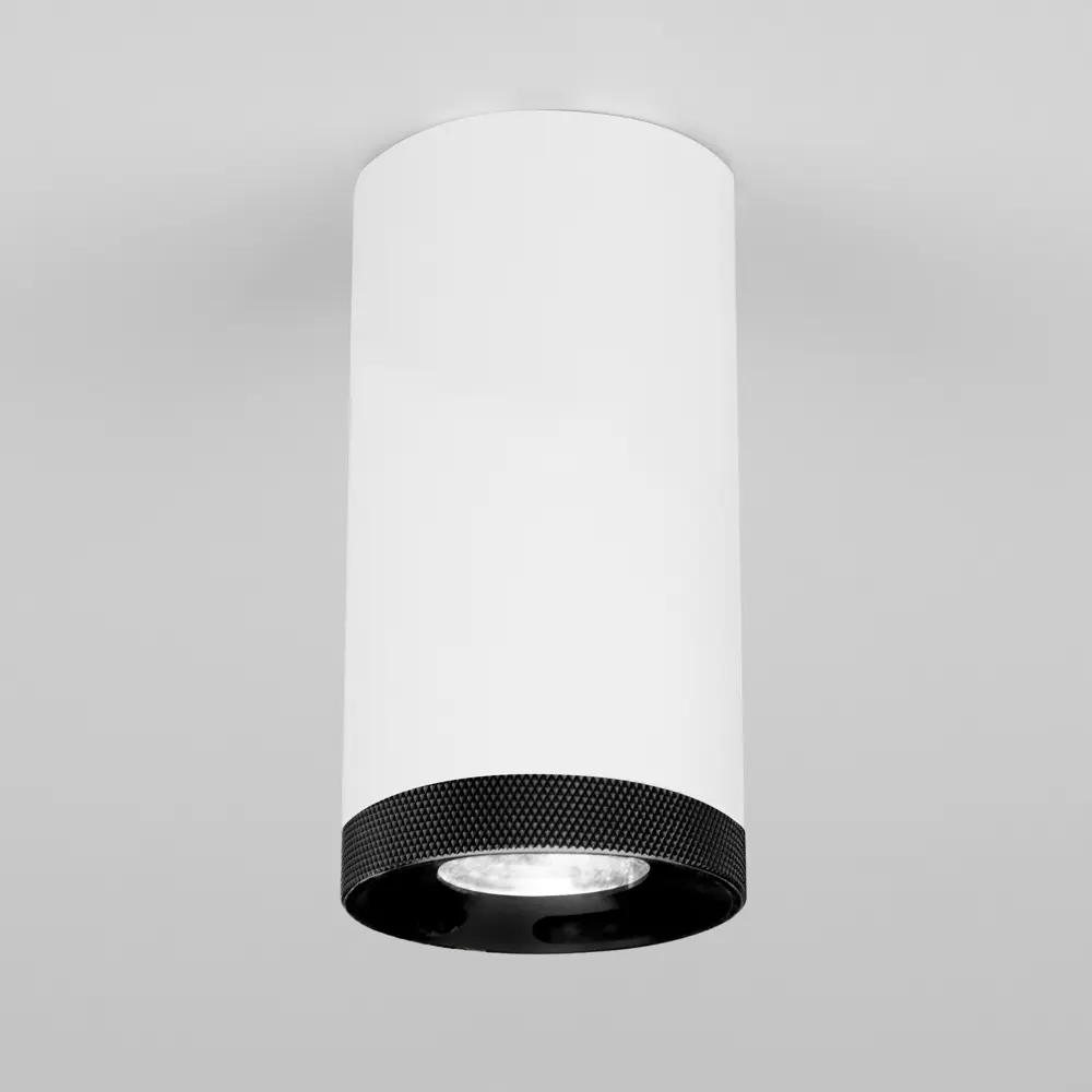 Фото 3 Светильник точечный светодиодный накладной Elektrostandard 25031/LED Pika 1 м² нейтральный белый свет цвет серебро Фото 3 Светильник точечный светодиодный накладной Elektrostandard 25031/LED Pika 1 м² нейтральный белый свет цвет серебро