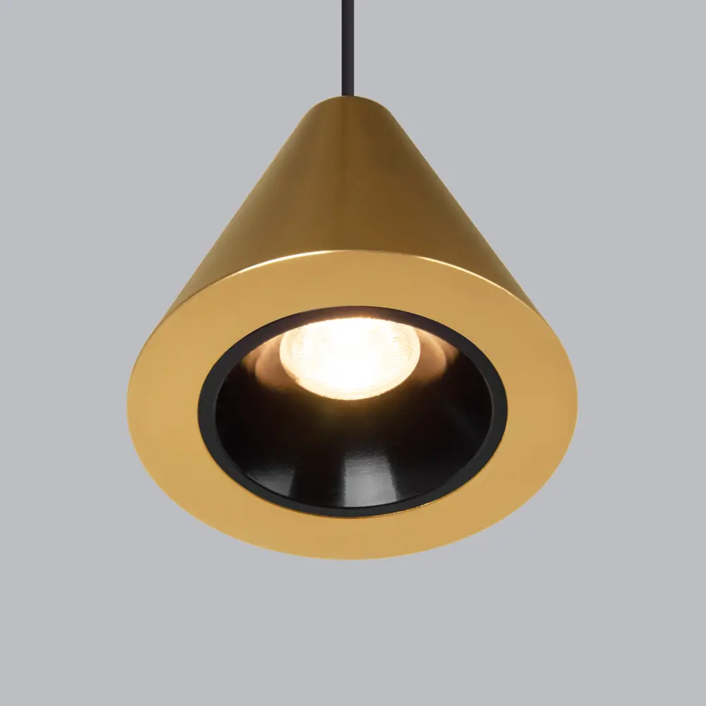 Фото 2 Трековый светильник светодиодный Elektrostandard 85039/01 Slim Magnetic 5 Вт 1 м² цвет латунь Фото 2 Трековый светильник светодиодный Elektrostandard 85039/01 Slim Magnetic 5 Вт 1 м² цвет латунь