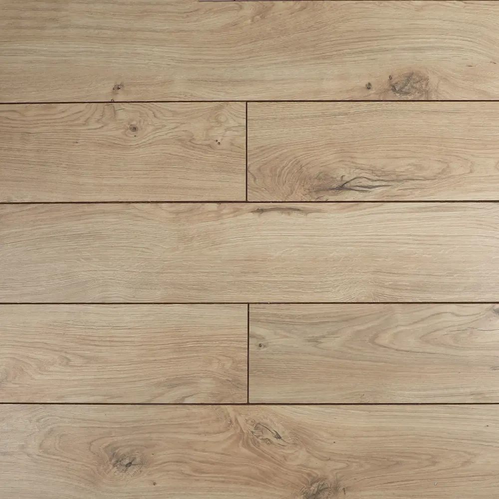 Фото Ламинат WoodStyle Bravo Дуб Аркос 33 класс толщина 8 мм с фаской 1.995 м², цена за упаковку Фото Ламинат WoodStyle Bravo Дуб Аркос 33 класс толщина 8 мм с фаской 1.995 м², цена за упаковку