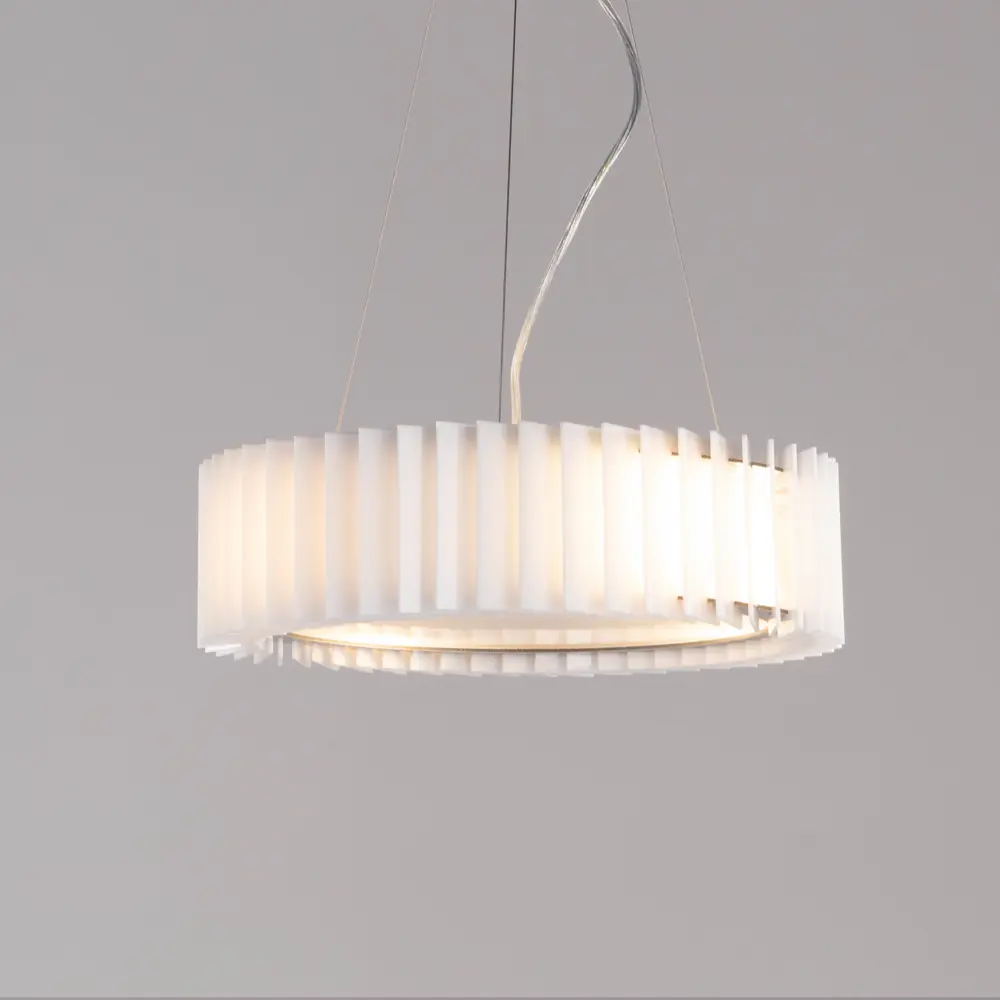 Фото 3 Светильник подвесной Woodled Rotor Chandelier S цвет белый Фото 3 Светильник подвесной Woodled Rotor Chandelier S цвет белый