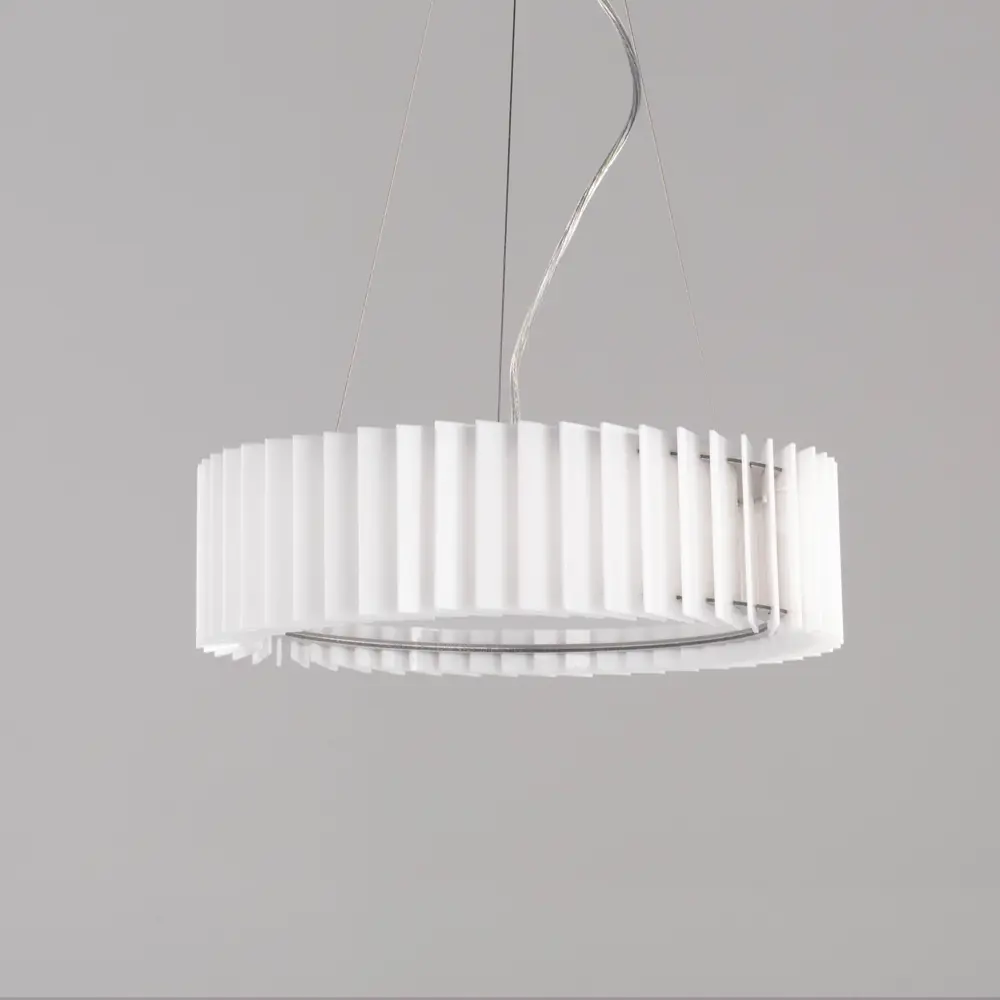 Фото Светильник подвесной Woodled Rotor Chandelier S цвет белый Фото Светильник подвесной Woodled Rotor Chandelier S цвет белый
