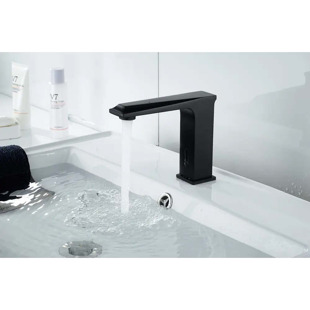Фото 4 Смеситель для раковины Maxonor pure life PL514-7 бесконтактный цвет черный Фото 4 Смеситель для раковины Maxonor pure life PL514-7 бесконтактный цвет черный