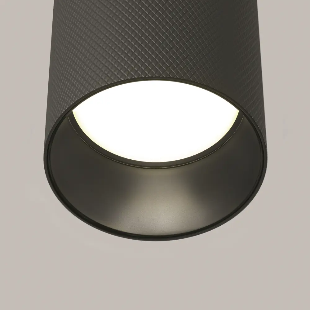 Фото 4 Светильник точечный накладной Maytoni C080cl-01-gu10-b под отверстие 20 мм 5 м² цвет черный Фото 4 Светильник точечный накладной Maytoni C080cl-01-gu10-b под отверстие 20 мм 5 м² цвет черный