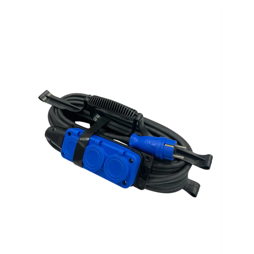 Фото 2 Удлинитель-шнур Itok i-connect-color-SUR-PVS-310-3-54-20-blue 3x1 20 м 3 розетки 2200 Вт с заземлением IP54 цвет синий Фото 2 Удлинитель-шнур Itok i-connect-color-SUR-PVS-310-3-54-20-blue 3x1 20 м 3 розетки 2200 Вт с заземлением IP54 цвет синий
