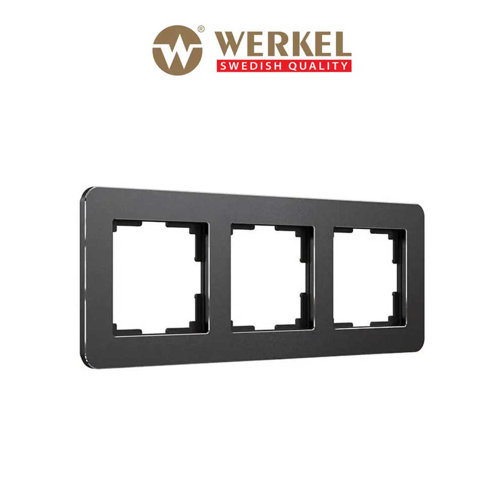 Фото Рамка для розеток и выключателей Werkel Platinum 3 поста цвет черный Фото Рамка для розеток и выключателей Werkel Platinum 3 поста цвет черный