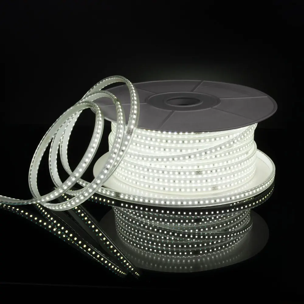 Фото Светодиодная лента Elektrostandard a053640 120 диод/14.4 Вт/м 230 В 13.2 мм IP65 50 м нейтральный белый свет Фото Светодиодная лента Elektrostandard a053640 120 диод/14.4 Вт/м 230 В 13.2 мм IP65 50 м нейтральный белый свет