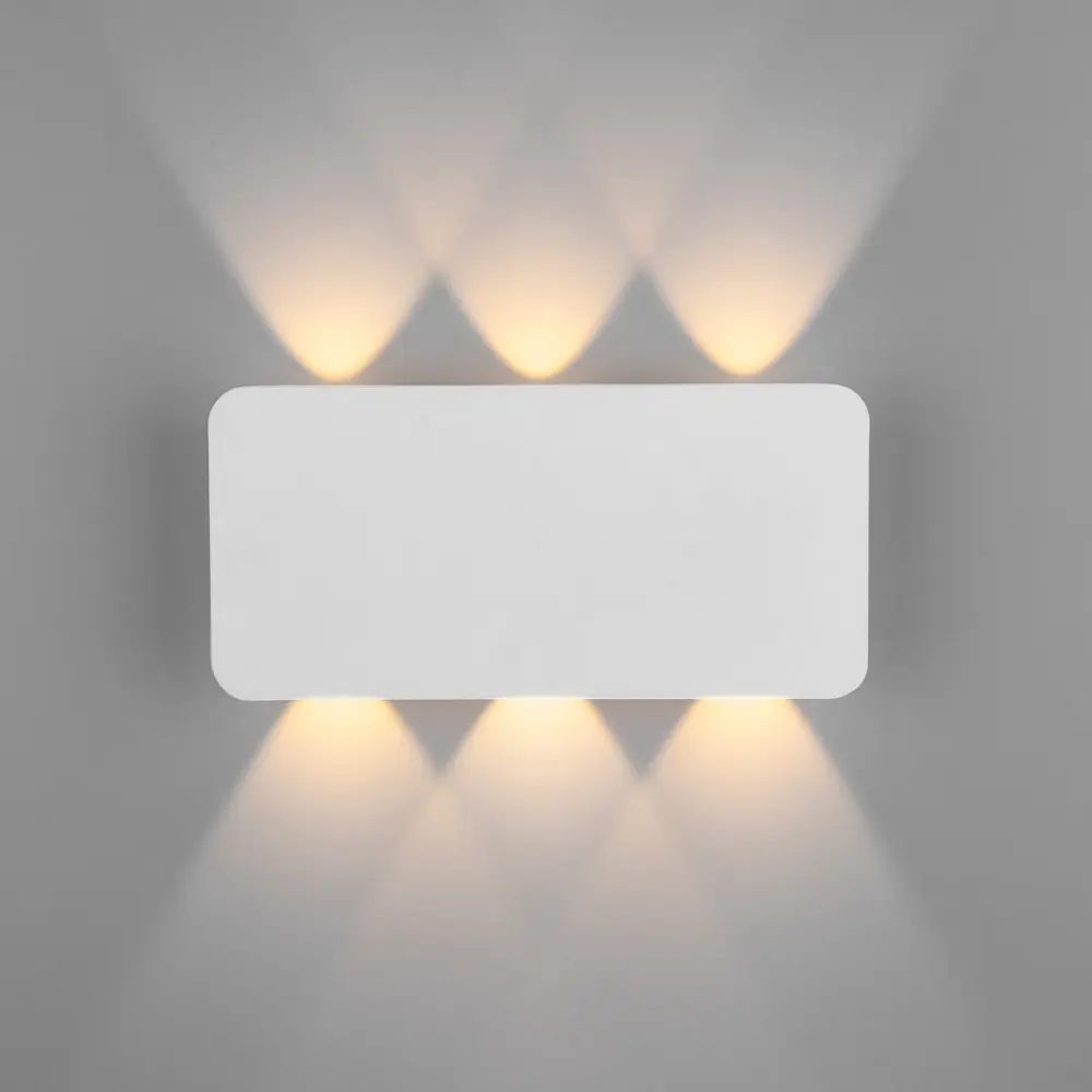 Фото 4 Настенный светильник светодиодный Elektrostandard 40138/1 LED Angle нейтральный белый свет цвет белый Фото 4 Настенный светильник светодиодный Elektrostandard 40138/1 LED Angle нейтральный белый свет цвет белый