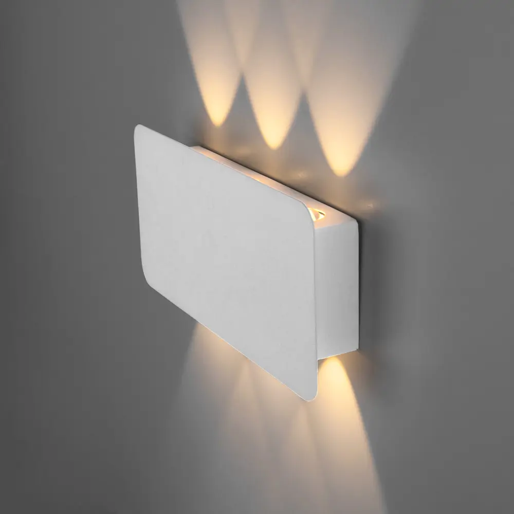 Фото 5 Настенный светильник светодиодный Elektrostandard 40138/1 LED Angle нейтральный белый свет цвет белый Фото 5 Настенный светильник светодиодный Elektrostandard 40138/1 LED Angle нейтральный белый свет цвет белый