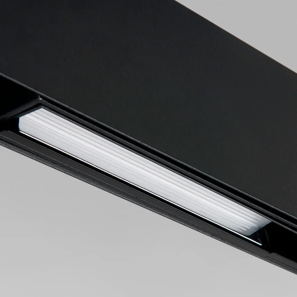 Фото 4 Трековый светильник Elektrostandard 85007/01 Slim Magnetic светодиодный 6 Вт цвет черный Фото 4 Трековый светильник Elektrostandard 85007/01 Slim Magnetic светодиодный 6 Вт цвет черный