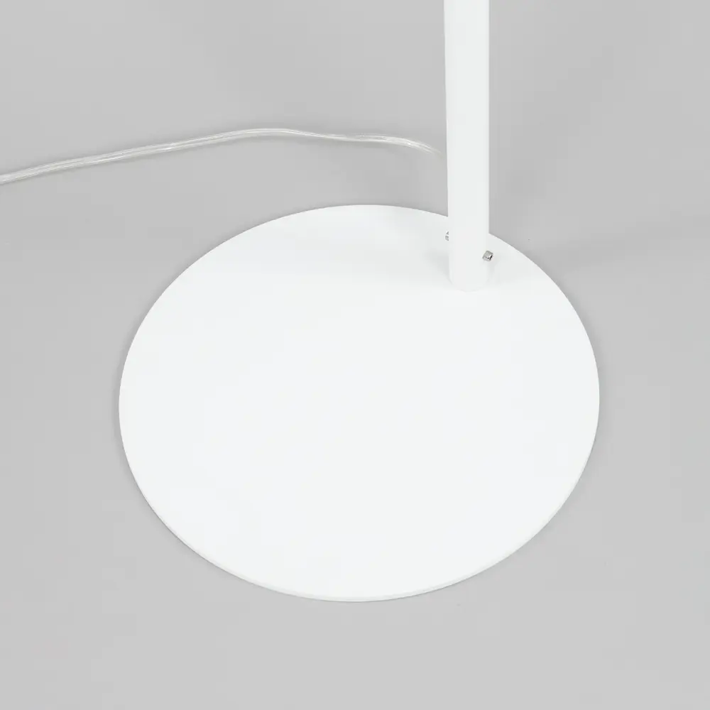 Фото 8 Торшер Citilux Батлер cl806010 со столиком белый цвет белый Фото 8 Торшер Citilux Батлер cl806010 со столиком белый цвет белый