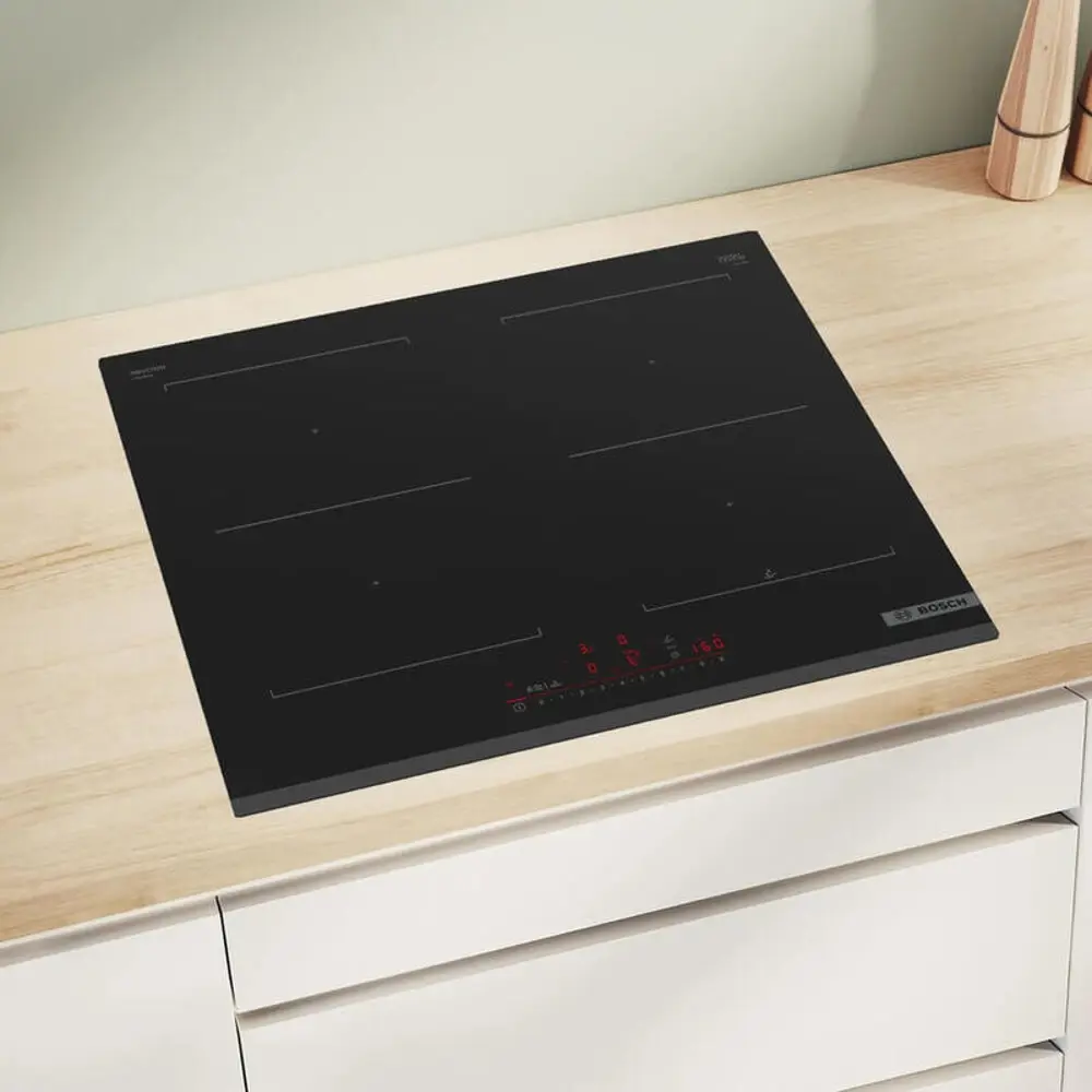 Фото 3 Индукционная варочная панель Bosch HMIL6W PVQ631HC1E 59.2 см 4 конфорки цвет черный Фото 3 Индукционная варочная панель Bosch HMIL6W PVQ631HC1E 59.2 см 4 конфорки цвет черный