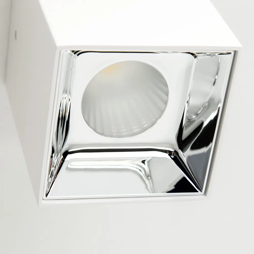 Фото 7 Светильник точечный накладной Citilux Старк CL7440202 4 м² Фото 7 Светильник точечный накладной Citilux Старк CL7440202 4 м²