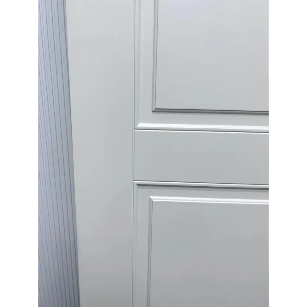 Фото 7 Комплект межкомнатной двери Wanmark Скай-2 глухая 200x60см эмаль цвет ваниль с коробом и наличниками Фото 7 Комплект межкомнатной двери Wanmark Скай-2 глухая 200x60см эмаль цвет ваниль с коробом и наличниками