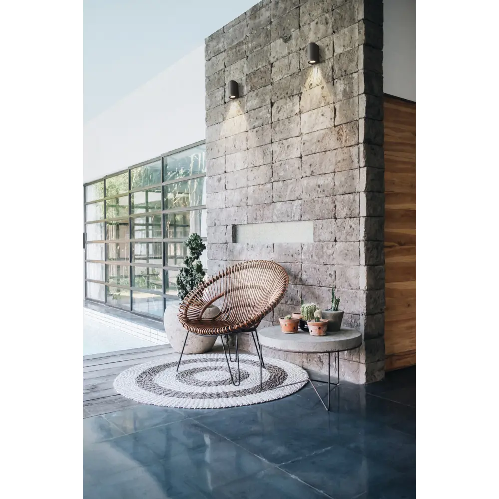 Фото 9 Светильник настенный уличный Maytoni Outdoor O044WL-02B 10 Вт IP54 цвет черный Фото 9 Светильник настенный уличный Maytoni Outdoor O044WL-02B 10 Вт IP54 цвет черный