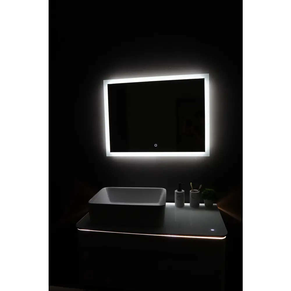 Фото 2 Зеркало для ванной комнаты Silver Mirrors Norma - Lite 800x600 открытая подсветка, сенсорный выключатель Фото 2 Зеркало для ванной комнаты Silver Mirrors Norma - Lite 800x600 открытая подсветка, сенсорный выключатель