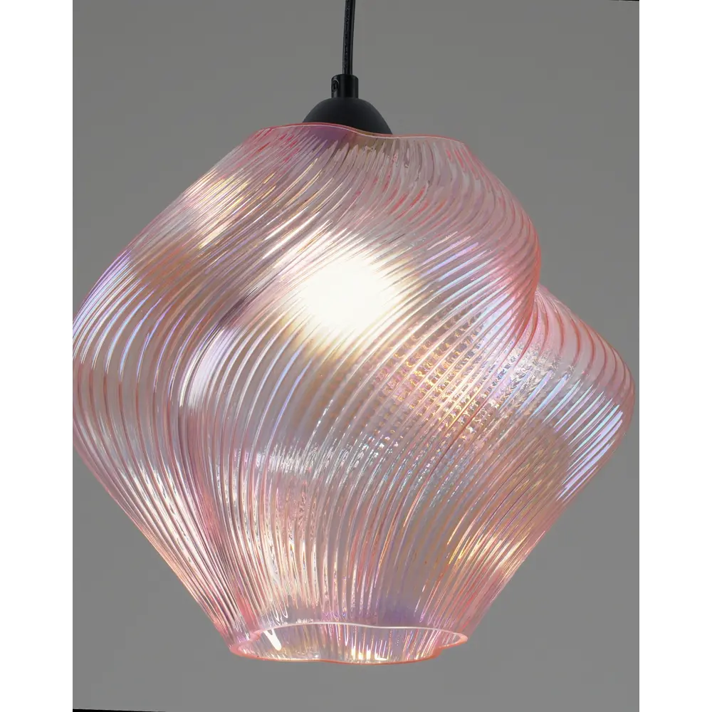 Фото Светильник подвесной Moderli Rozy V11659-1p 1 лампа 10 м² цвет прозрачный/розовый/черный Фото Светильник подвесной Moderli Rozy V11659-1p 1 лампа 10 м² цвет прозрачный/розовый/черный