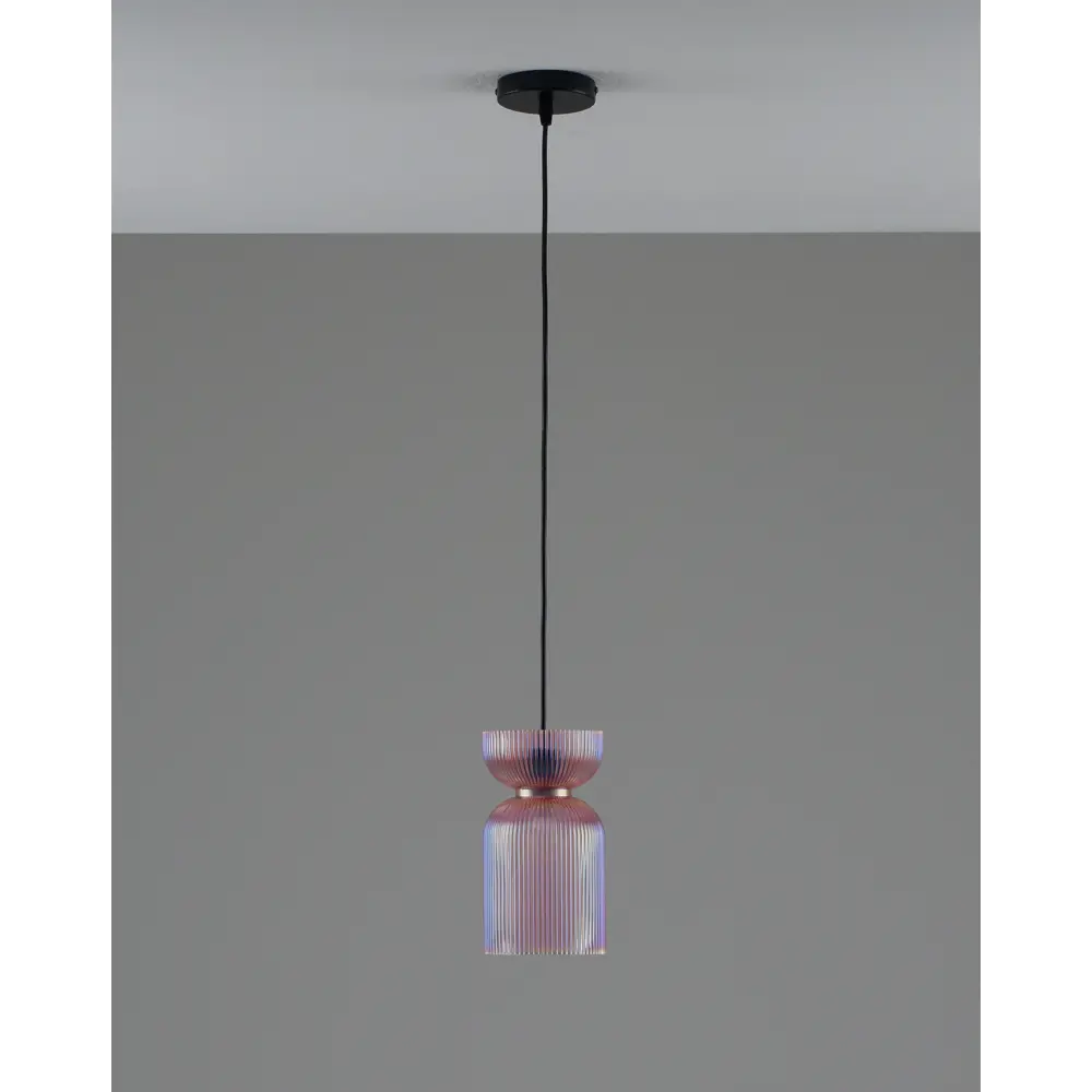 Фото Светильник подвесной Moderli Roswell V11667-1p 1 лампа 6 м² цвет прозрачный/розовый/черный Фото Светильник подвесной Moderli Roswell V11667-1p 1 лампа 6 м² цвет прозрачный/розовый/черный