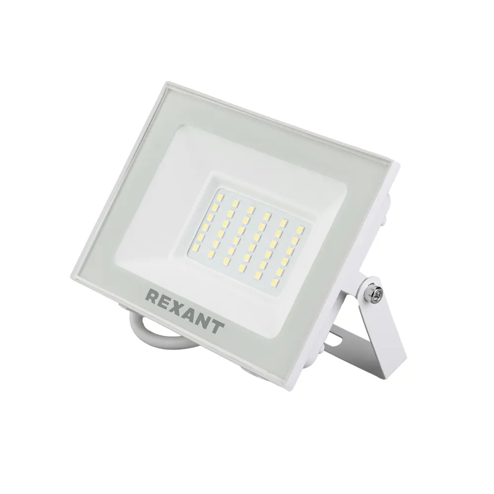 Фото 4 Прожектор светодиодный уличный Rexant 605-1030 300 Вт 6500 К IP65 холодный белый (голубой) свет Фото 4 Прожектор светодиодный уличный Rexant 605-1030 300 Вт 6500 К IP65 холодный белый (голубой) свет
