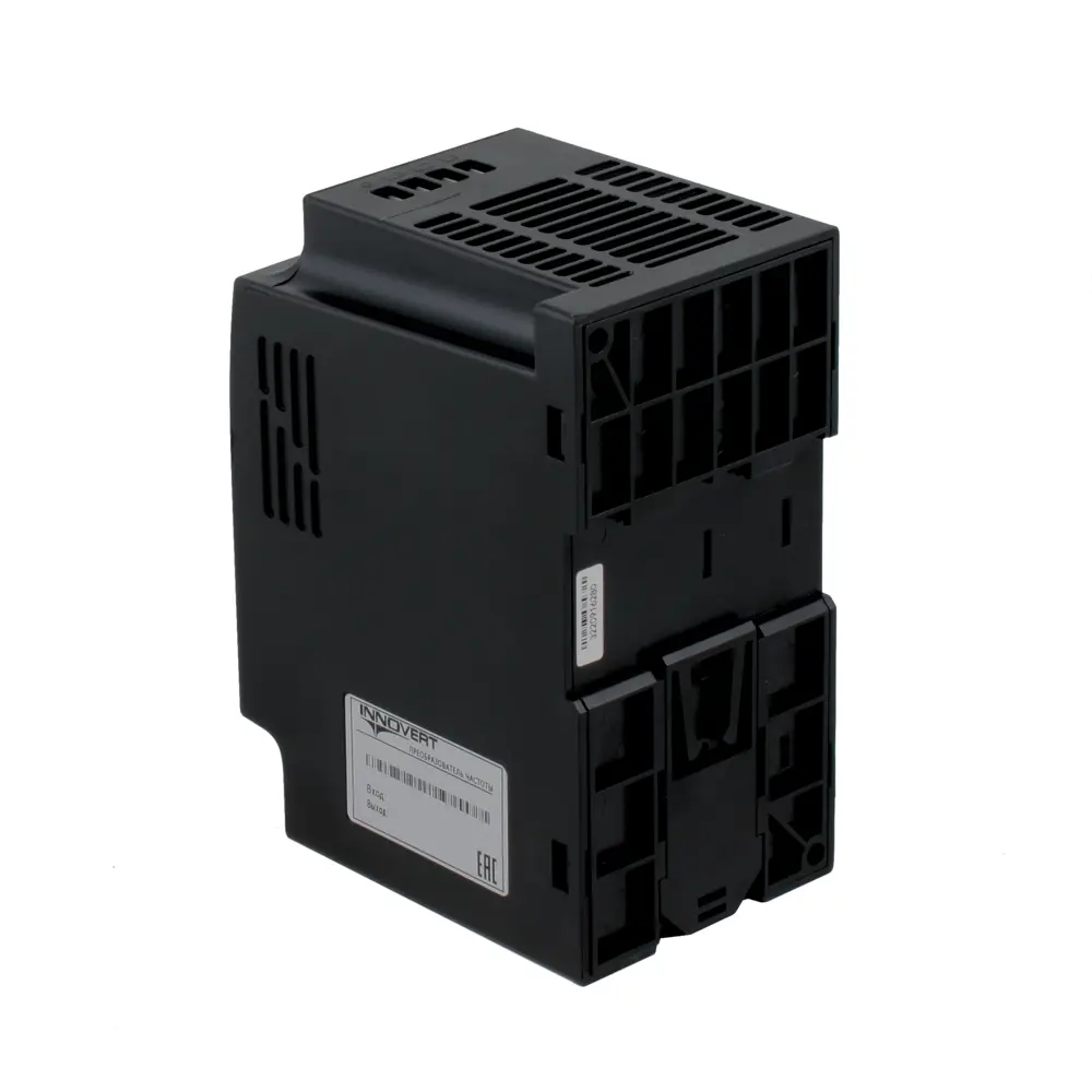 Фото 4 Преобразователь частоты Innovert ISD Mini Plus ISD222M21E 11 А 2.2 кВт Фото 4 Преобразователь частоты Innovert ISD Mini Plus ISD222M21E 11 А 2.2 кВт