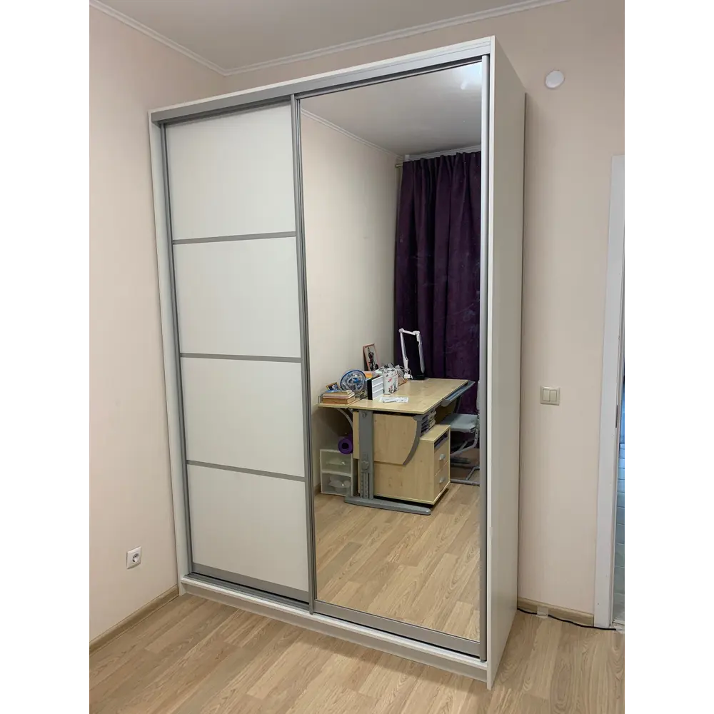 Фото 3 Шкаф-купе Клевер Атина с зеркалом 240x180х65 см 6 полок лдсп цвет белый Фото 3 Шкаф-купе Клевер Атина с зеркалом 240x180х65 см 6 полок лдсп цвет белый
