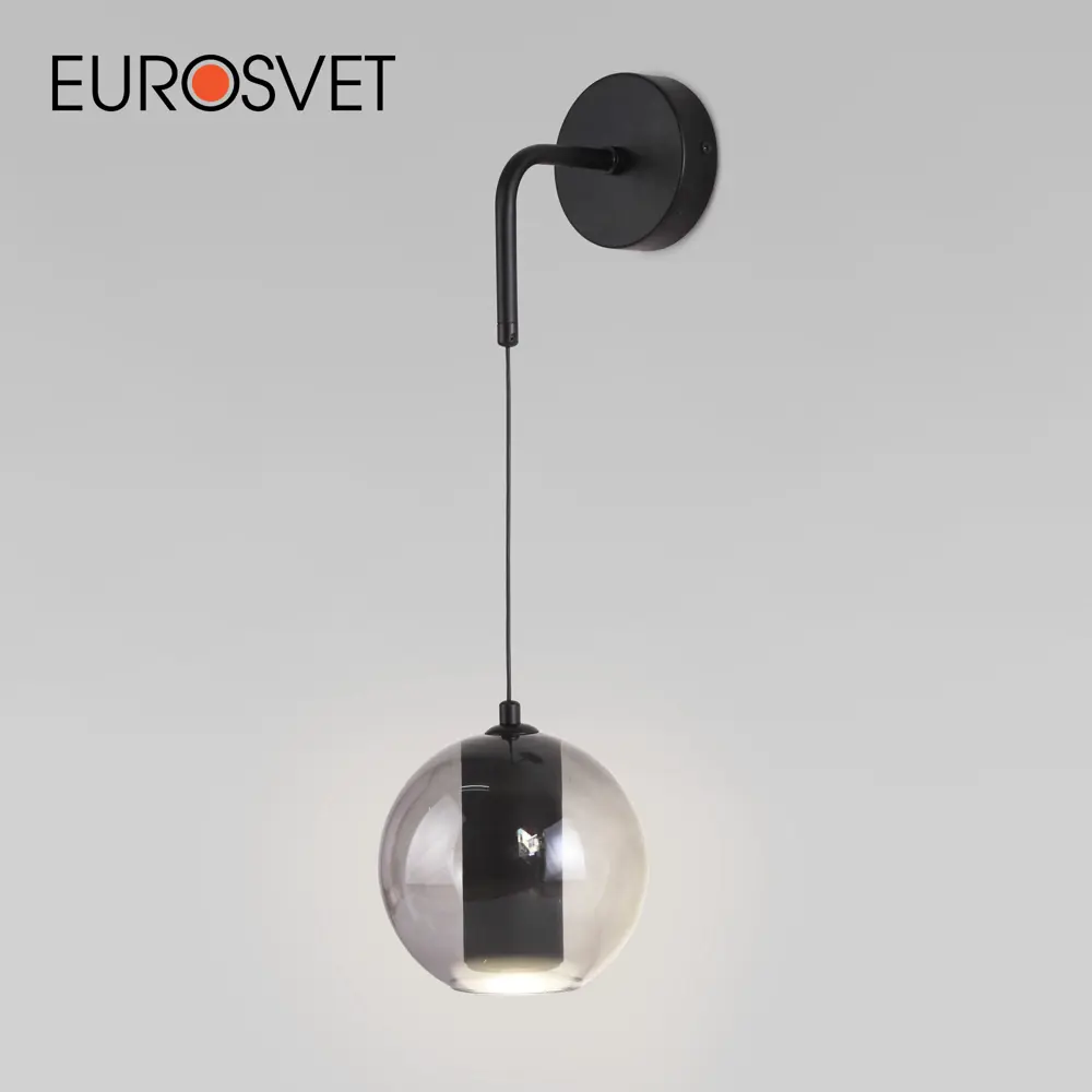 Фото Настенный светильник светодиодный Eurosvet 50258 led нейтральный белый свет цвет черный/дымчатый Фото Настенный светильник светодиодный Eurosvet 50258 led нейтральный белый свет цвет черный/дымчатый