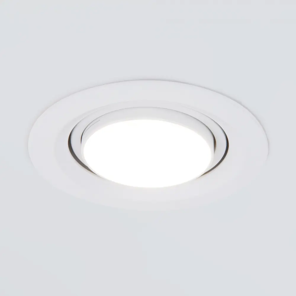 Фото 4 Встраиваемый светильник Elektrostandard 9920 LED 15W 4200K белый Фото 4 Встраиваемый светильник Elektrostandard 9920 LED 15W 4200K белый