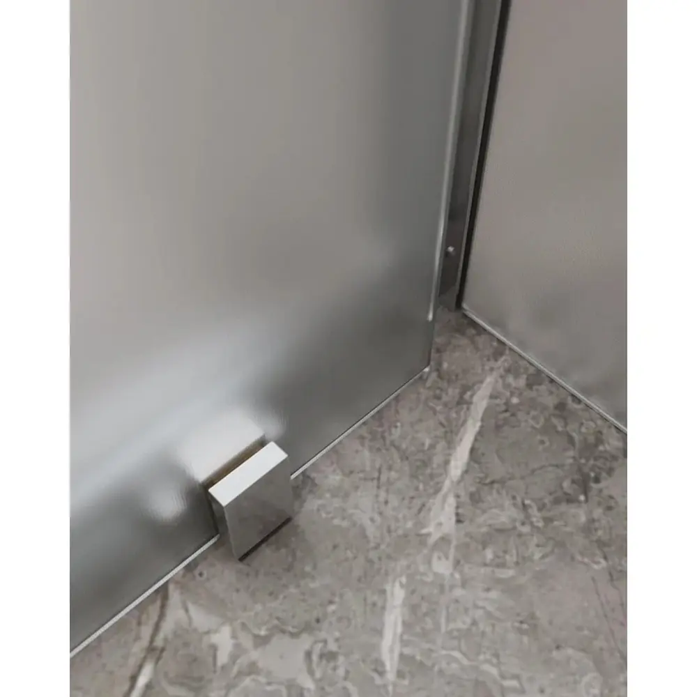 Фото 4 Душевой уголок Cezares Molveno 645728 прямоугольный 120x90см серебристый блеск профиль эффект стекла без покрытия Фото 4 Душевой уголок Cezares Molveno 645728 прямоугольный 120x90см серебристый блеск профиль эффект стекла без покрытия