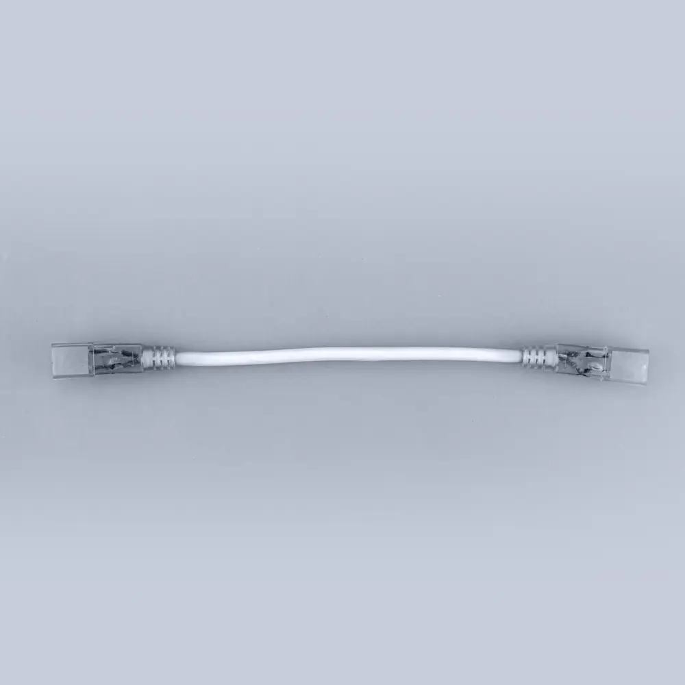 Фото Коннектор соеденитель с проводом 28см для ленты 9.6W 220V Фото Коннектор соеденитель с проводом 28см для ленты 9.6W 220V