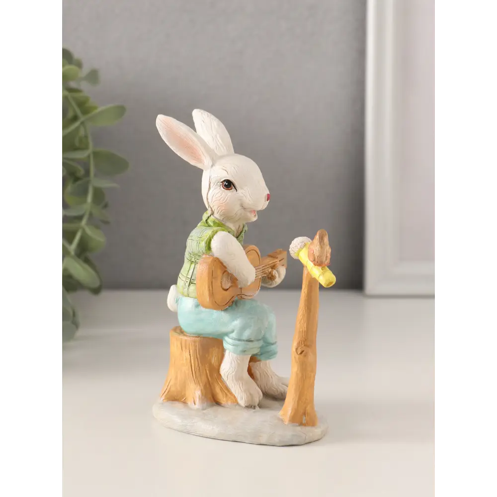 Фото 2 Сувенир полистоун Зайчик играет на гитаре для птички 85х65х12 см 10583217