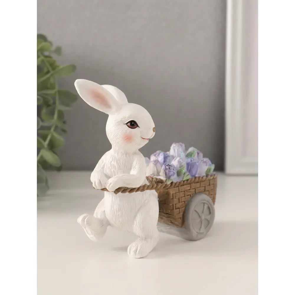 Фото Сувенир полистоун Зайчик с тележкой фиолетовых тюльпанов 115х55х12 см 10583234