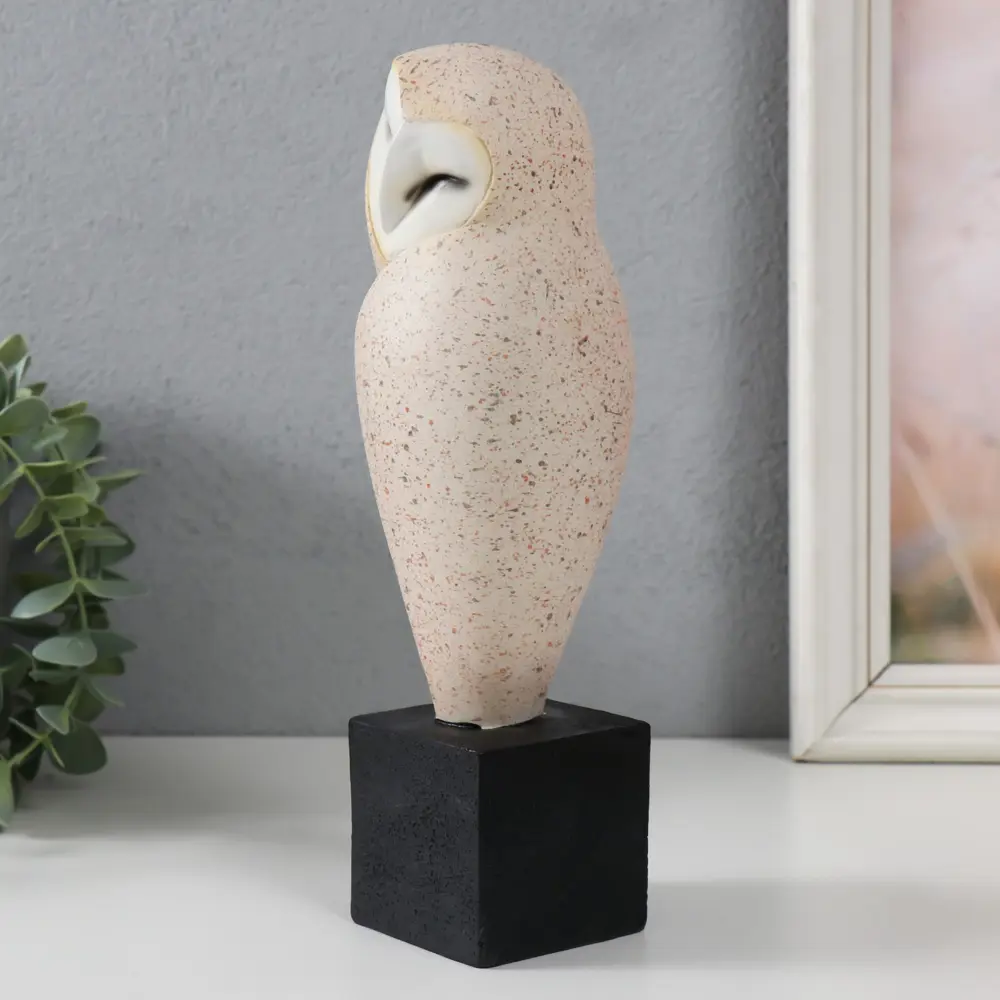 Фото 4 Сувенир полистоун Сова - Обыкновення сипуха на пеньке песочный 85х7х19 см 9710370