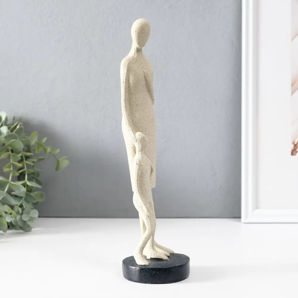 Фото 3 Сувенир полистоун Она всегда рядом белый 75х85х28 см 10529929