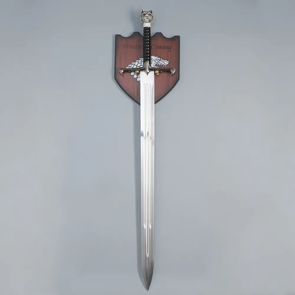 Фото 4 Сувенирное изделие Меч рукоять зверь 110см 7661300
