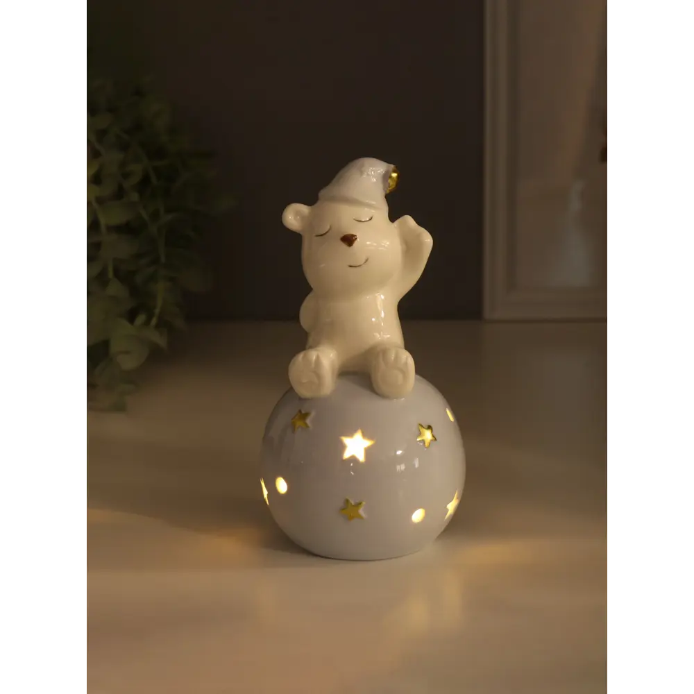 Фото 4 Сувенир керамика свет Медвежонок в голубом колпаке на шаре со звёздами 8х8х15 см 10495298