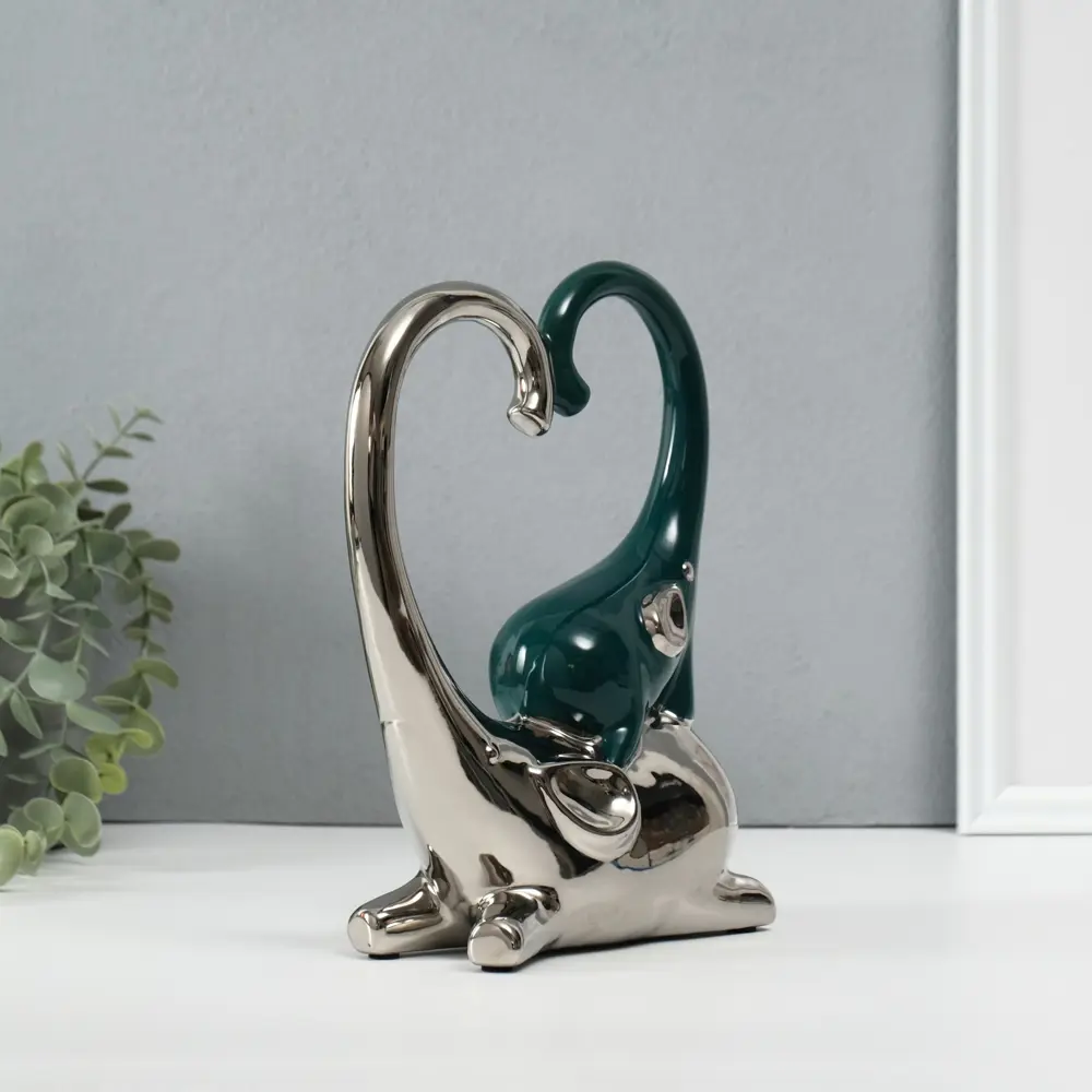 Фото 2 Сувенир керамика Слон со слонёнком. Сердце тёмно-зелёный с серебром 73х175х22 см 10323662