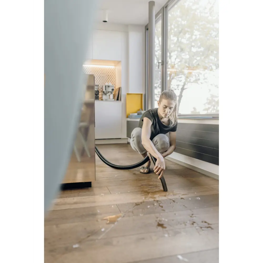 Фото 26 Пылесос строительный Karcher WD 5 V-25/5/22, 1100 Вт, 25 л Фото 26 Пылесос строительный Karcher WD 5 V-25/5/22, 1100 Вт, 25 л